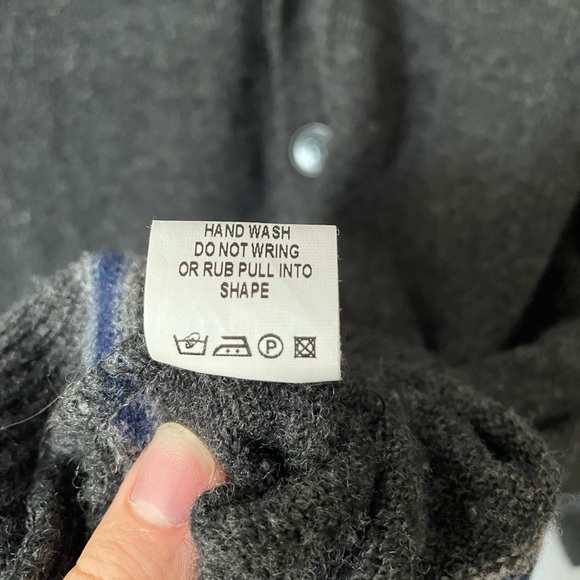 Harry Potter Ravenclaw Cardigan - Picture 6 of 6